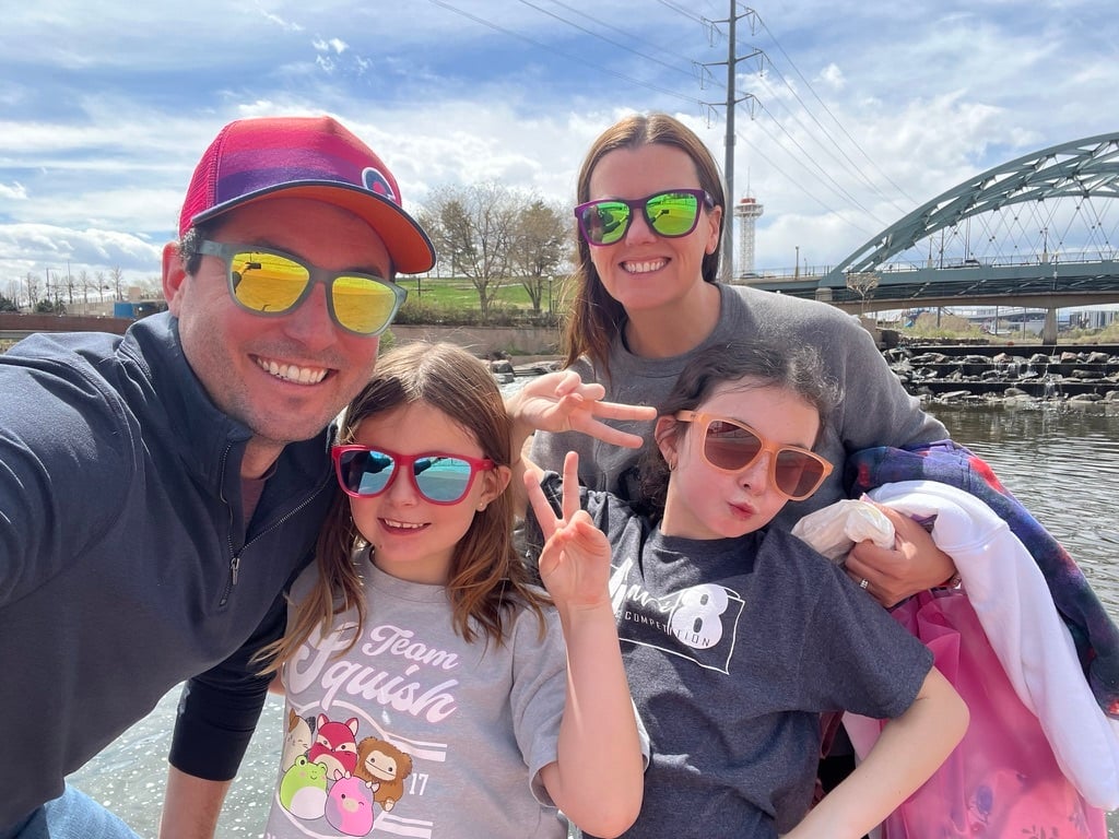 Mary Beth Ferrante with her husband and two daughters